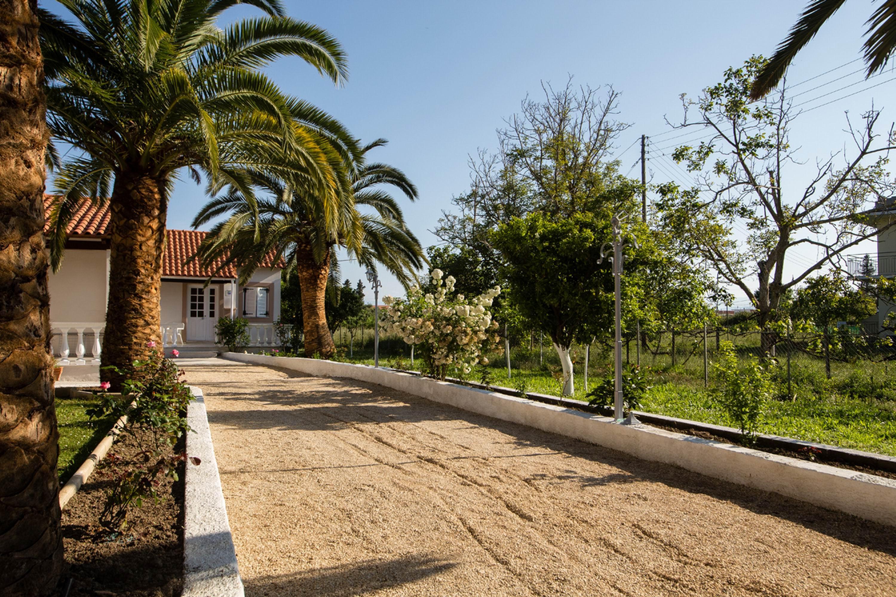 Paradise Village Aparthotel Roda (Corfu)